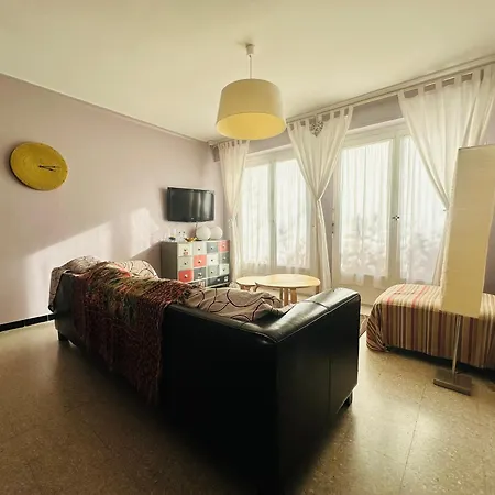 Apartment T3 A Collioure, 200m De La Plage, Calme Avec Parking Et Balcons - Fr-1-309-417 Collioure